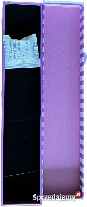 Fioletowe Pudełko Prezentowe Kartonowe w Paski Ostrowy nad Okszą