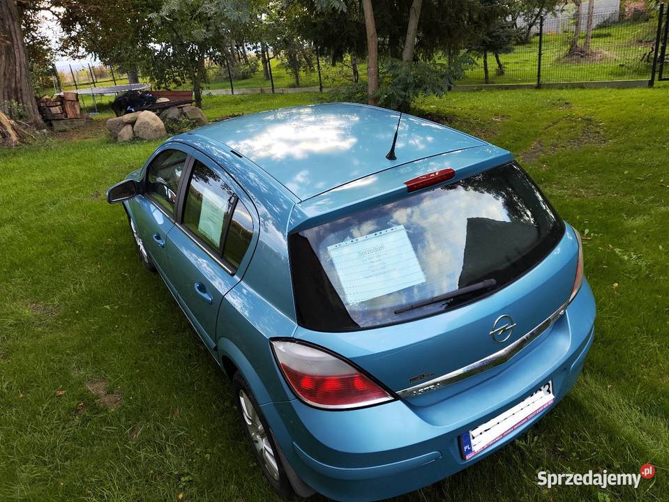 Opel Astra 18 benzyna 2004 nieuszkodzony