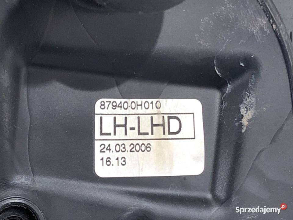 LUSTERKO LEWY CITROEN C1 Hatchback 0514