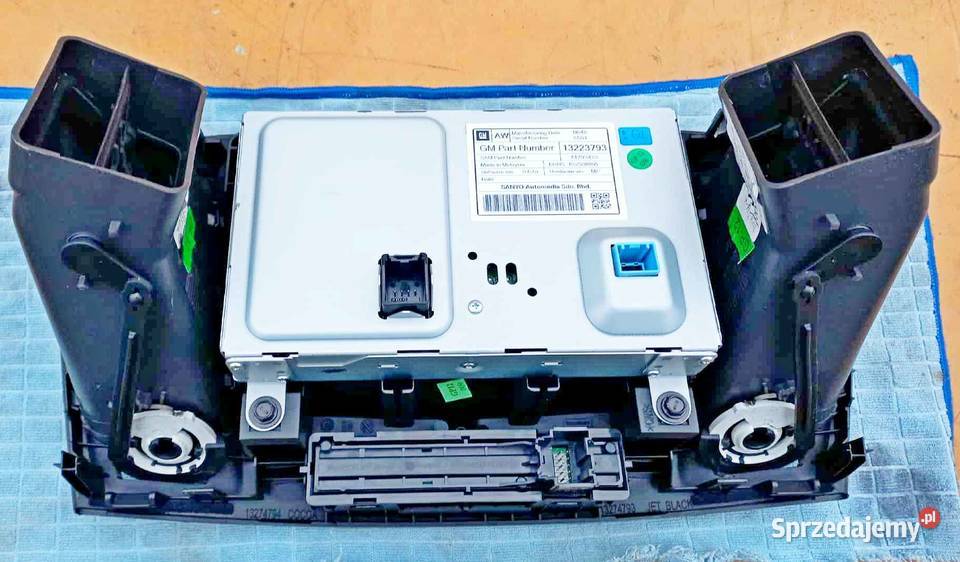 OPEL INSIGNIA A PANEL WYŚWIETLACZ NAWIGACJA Radom sprzedam