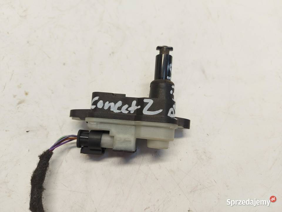 Ford Tourneo Connect III MK3 SIŁOWNIK KLAPKI Klapki wlewu paliwa