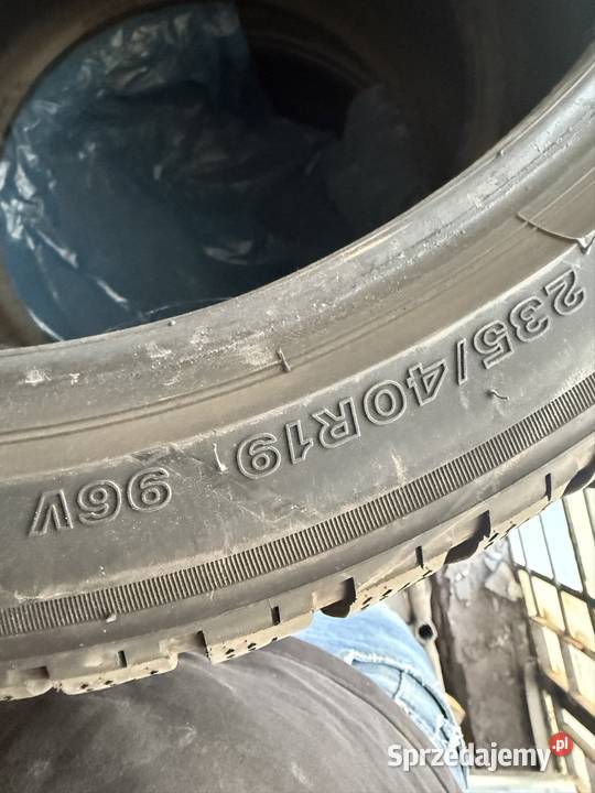 Opona zimowa Bridgestone Blizzak LM005 23540R19 Wrocław sprzedam