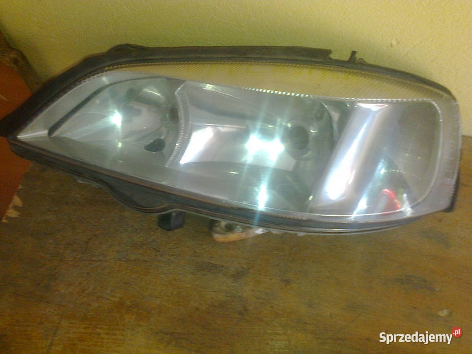 Lampa przód Astra Lublin