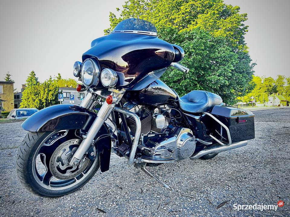 Harley Davidson FLHX z 2011 roku Street Glide Tuchola