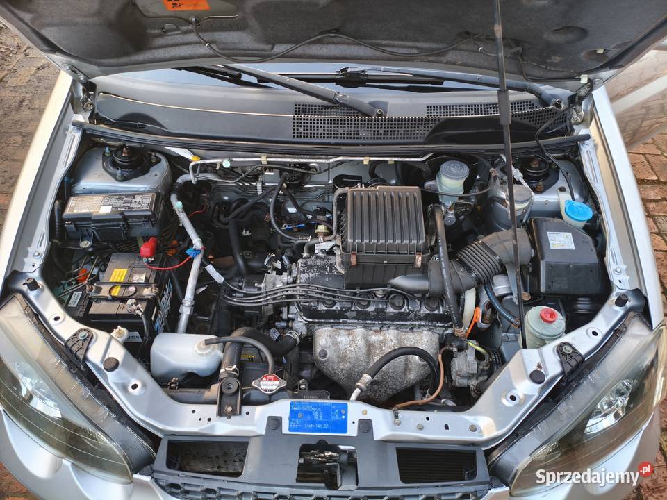 HONDA HRV 16 16V POSZANOWANA W ORYGINALE Trzeciewiec