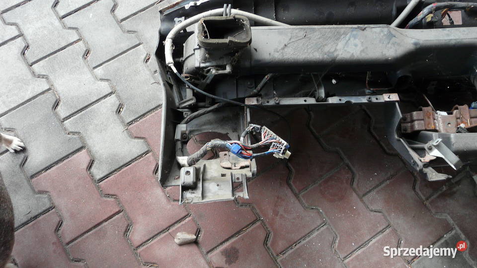 Deska rozdzielcza Monterey Trooper 1993 31 terenowe Wyposażenie wnętrza Wolsztyn