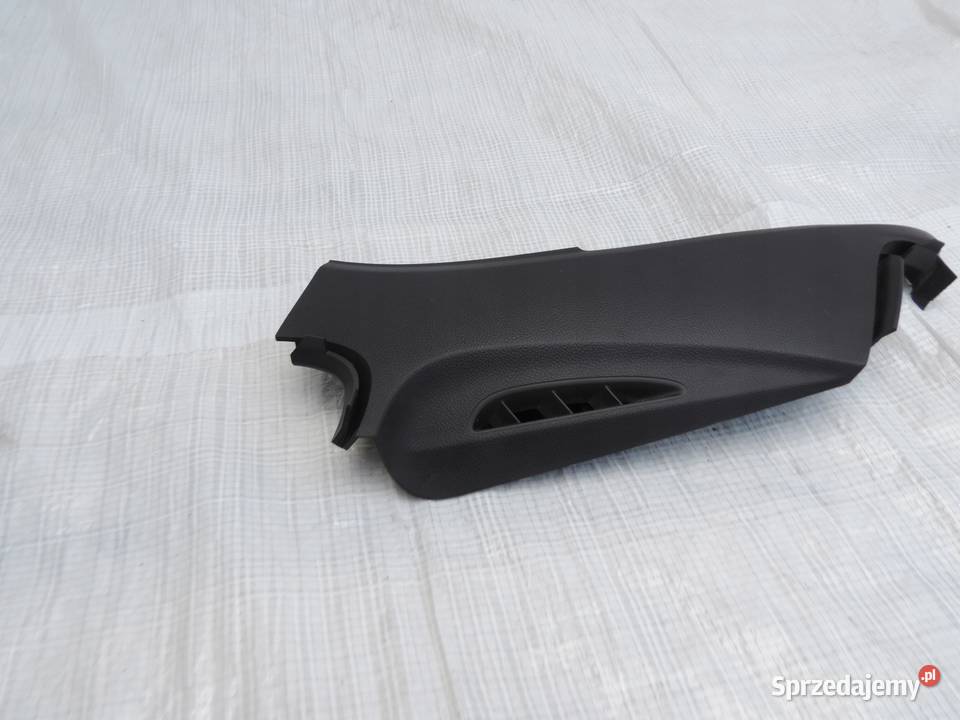 PLASTIK OSŁONA LEWA OPEL ZAFIRA C 13308012 Podszybia