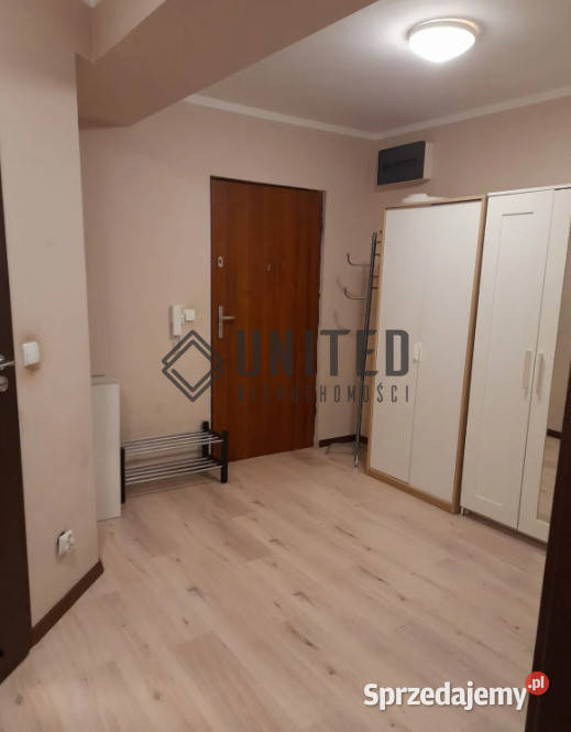 Gwiaździstej apartamentowiec sprzedam