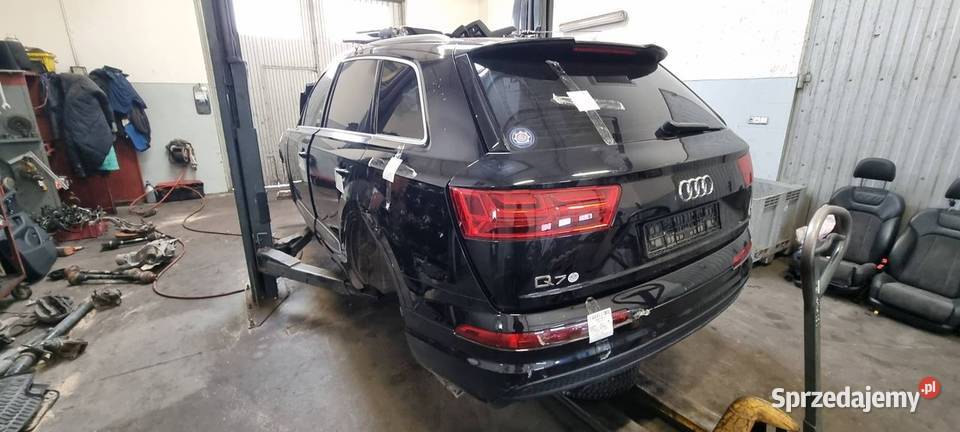 ĆWIARTKA BŁOTNIK LEWY TYŁ AUDI Q7 II 4M LC9X Lipno