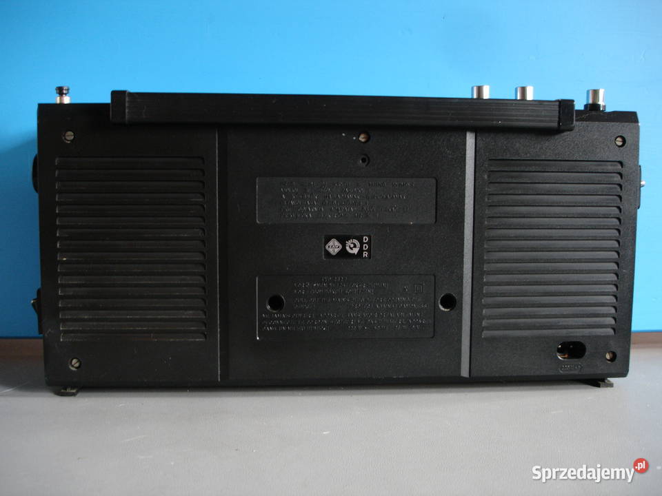 Radiomagnetofon SKR701 DDR sprzedam