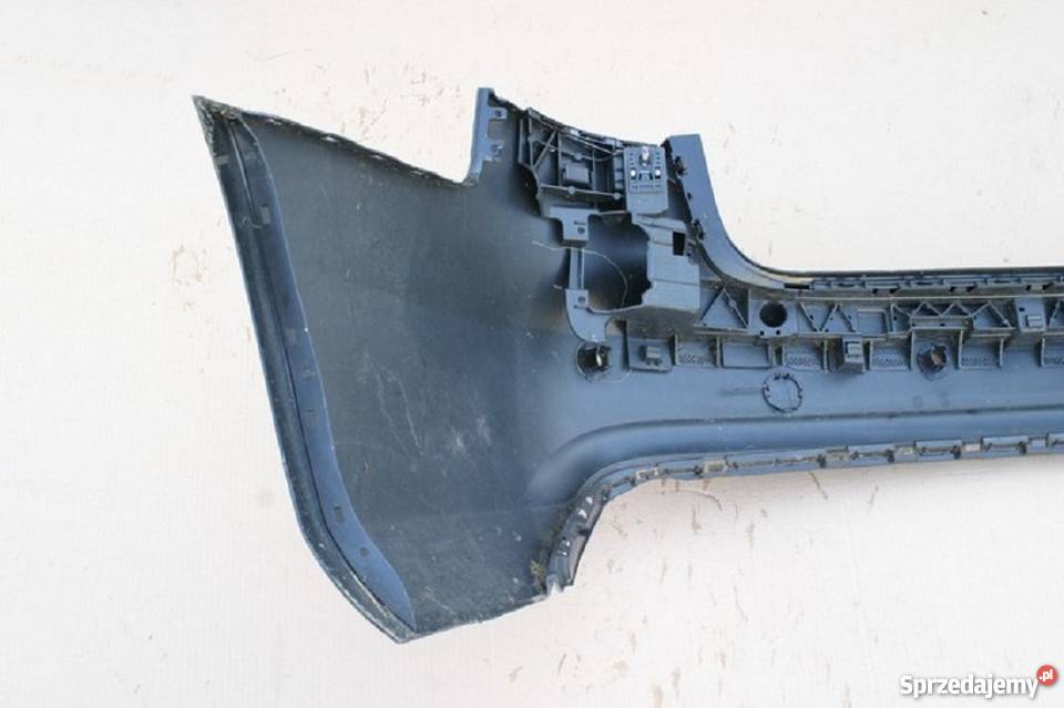 AUDI A4 B7 ZDERZAK TYŁ TYLNY SEDAN Bieleń