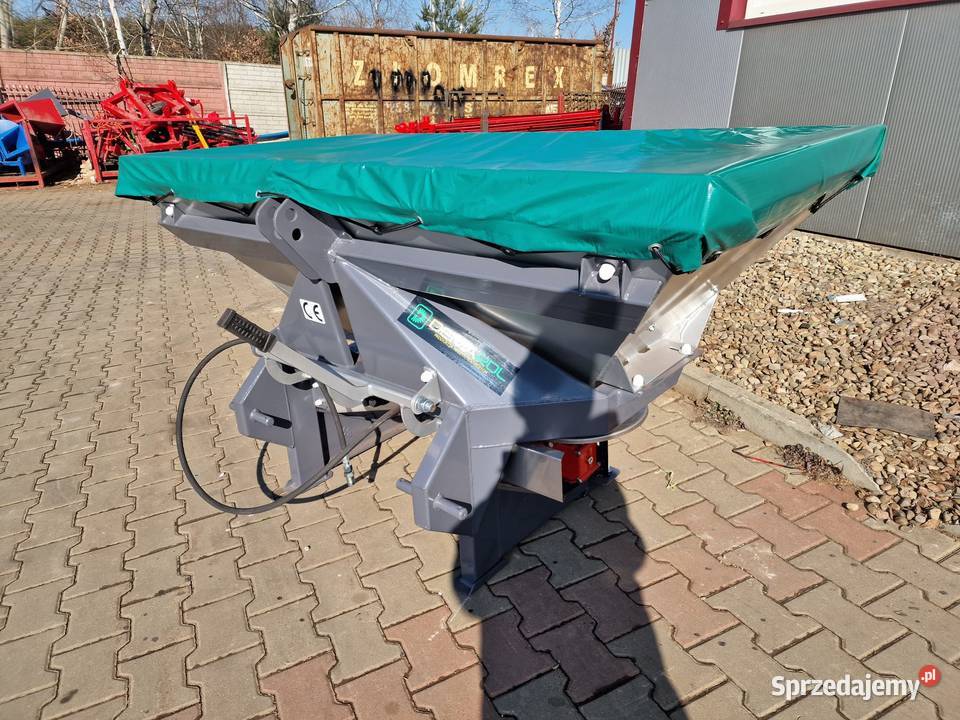 Rozsiewacz DEMAROL Zbiornik Ocynk Ogniowy Lakier wielkopolskie Gostyń