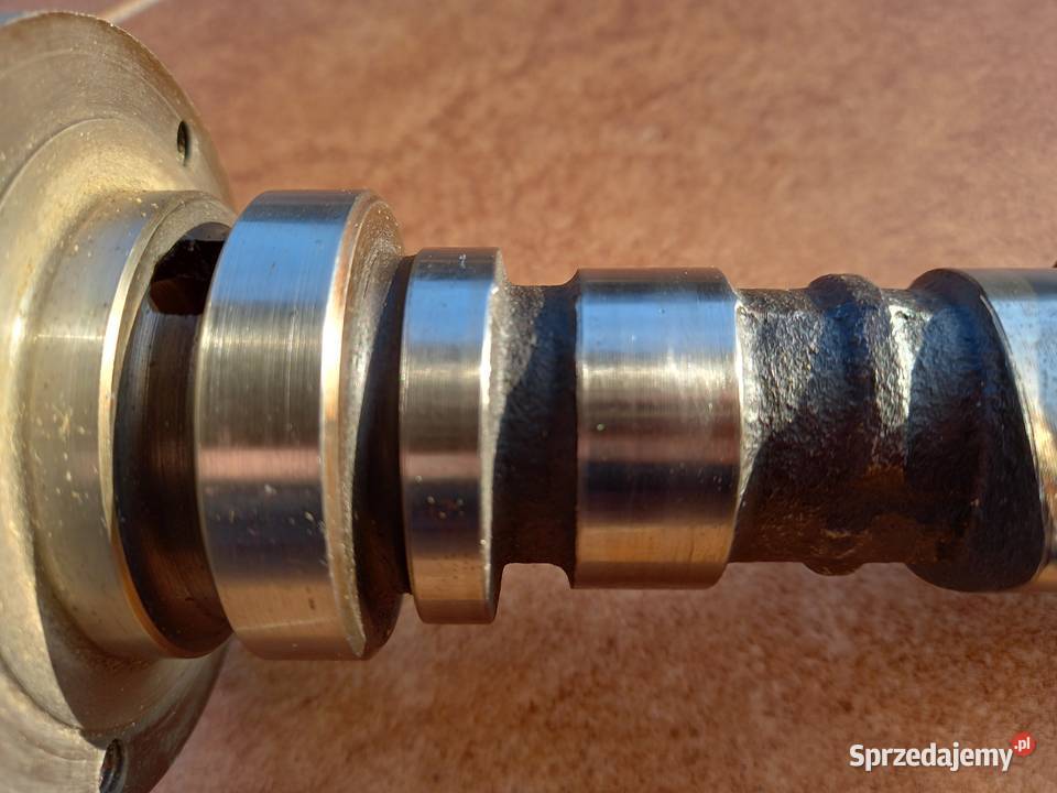 Wałek rozrządu fiat 126p Jarosław