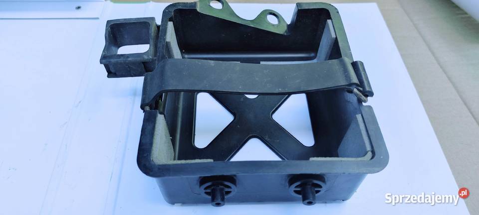 Suzuki Intruder 125 mocowanie skrzynka plastik Warszawa