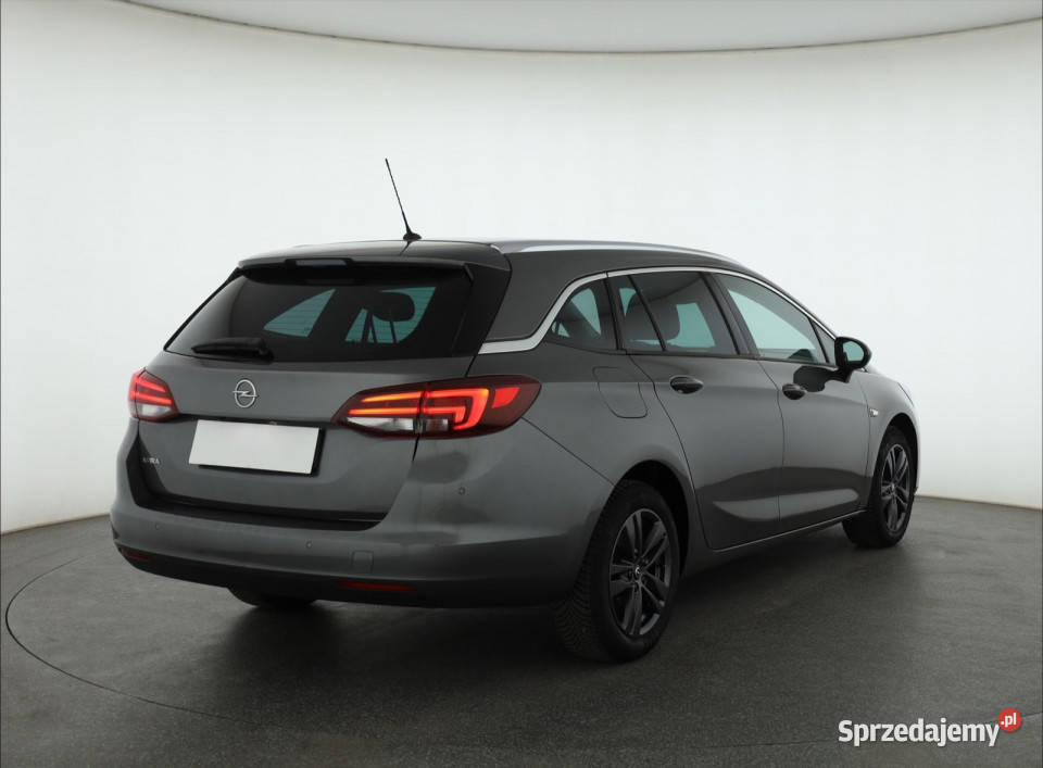Opel Astra 12 Turbo szary
