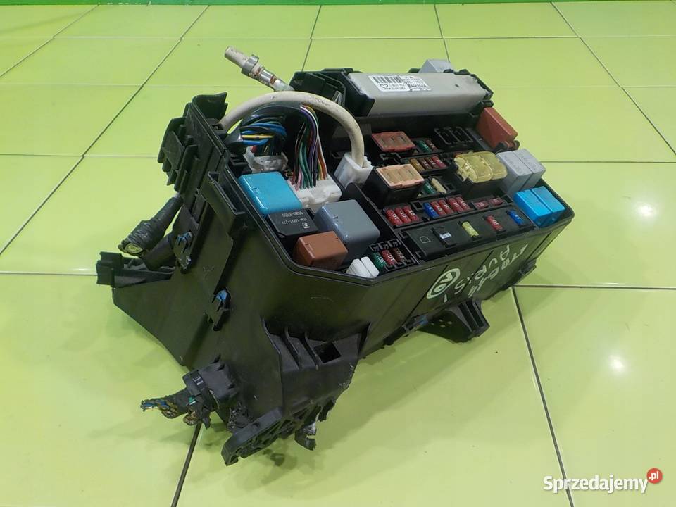 TOYOTA AURIS I LIFT 18 VVTI AUT 11r HB 5D modul mazowieckie Suków