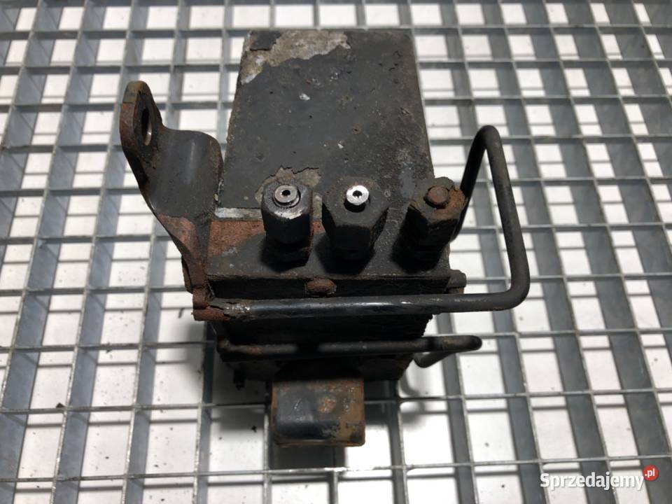 POMPA PODNOSZENIA KABINY UKŁAD CIŚNIENIOWY Części samochodowe