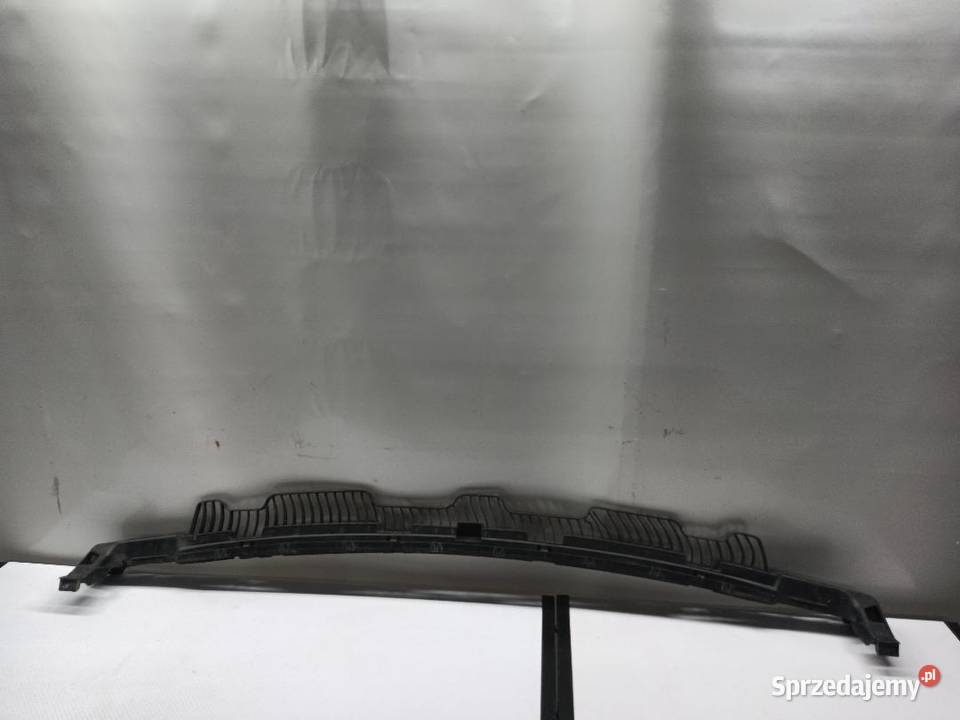 ŚLIZG ZDERZAKA TYŁ TYLNY HB VW GOLF VII