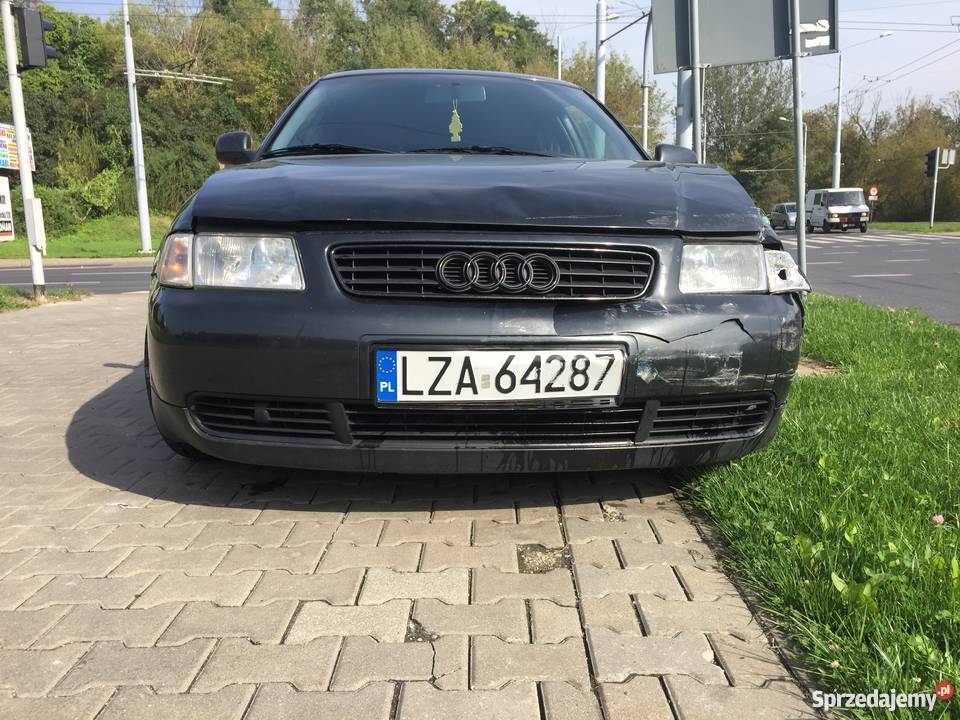 Audi a3 18 bLPG nowy rozrzad sprzedam aluminiowe felgi
