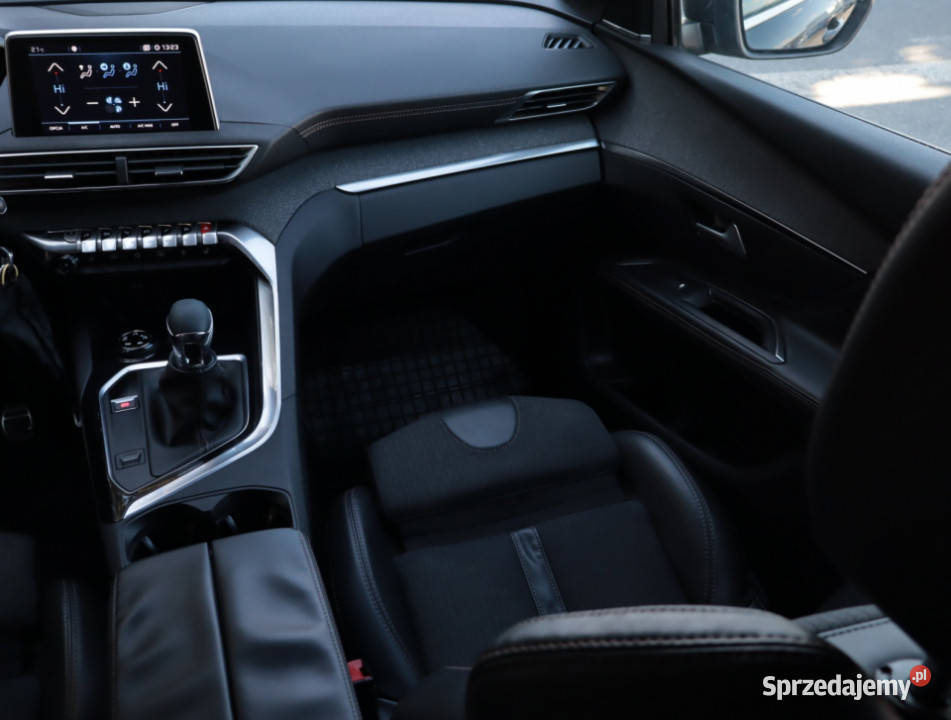 Peugeot 5008 20 BlueHDi Lublin