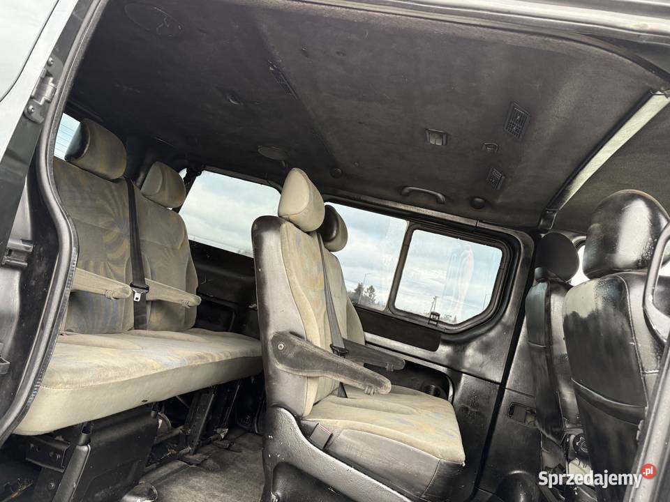 Renault Trafic 25 135 6 biegów L1H18 Van / Minibus Łuków