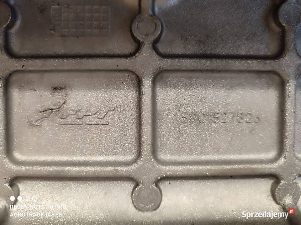 Pokrywa 504389278 zaworów silnika PERKINS Wilkowo