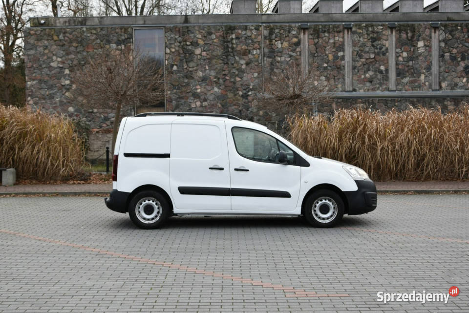 Peugeot Partner 16HDi 99 2018r Salon Klima 3os