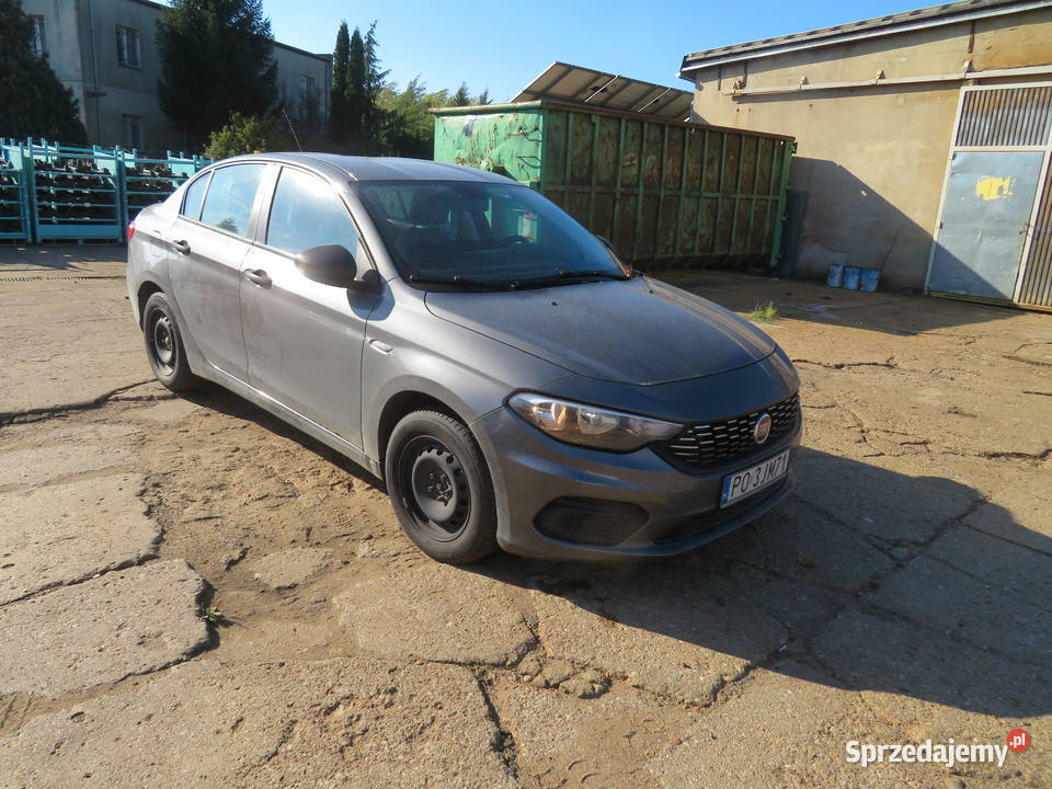 Syndyk sprzeda pojazd FIAT Tipo prod 2018