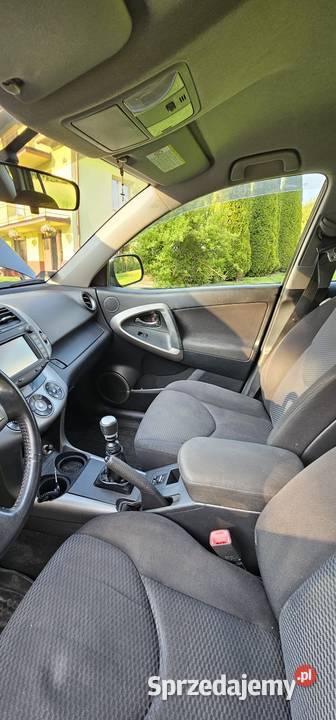 posiadam na sprzedaż Toyota RAV4 RAV4 Złockie sprzedam