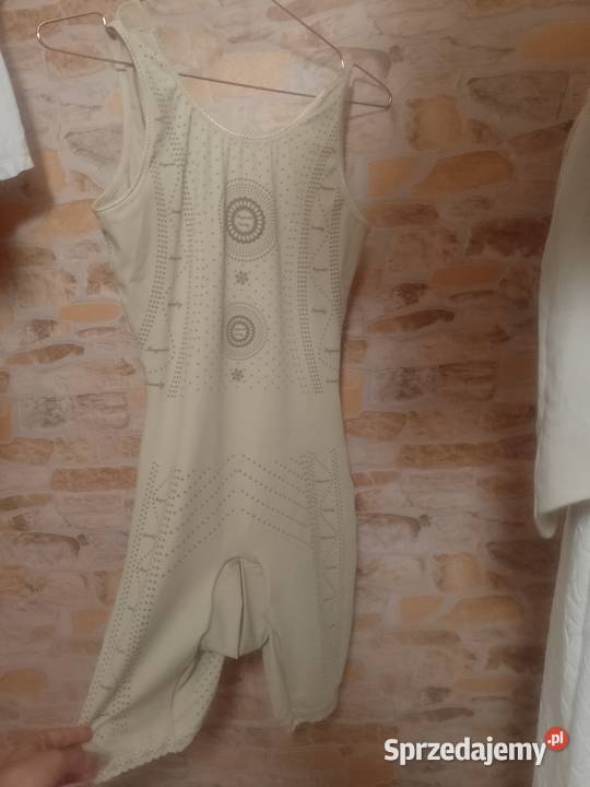 LXL Ekskluzywny kombinezon modelujący z Londynu Kraków