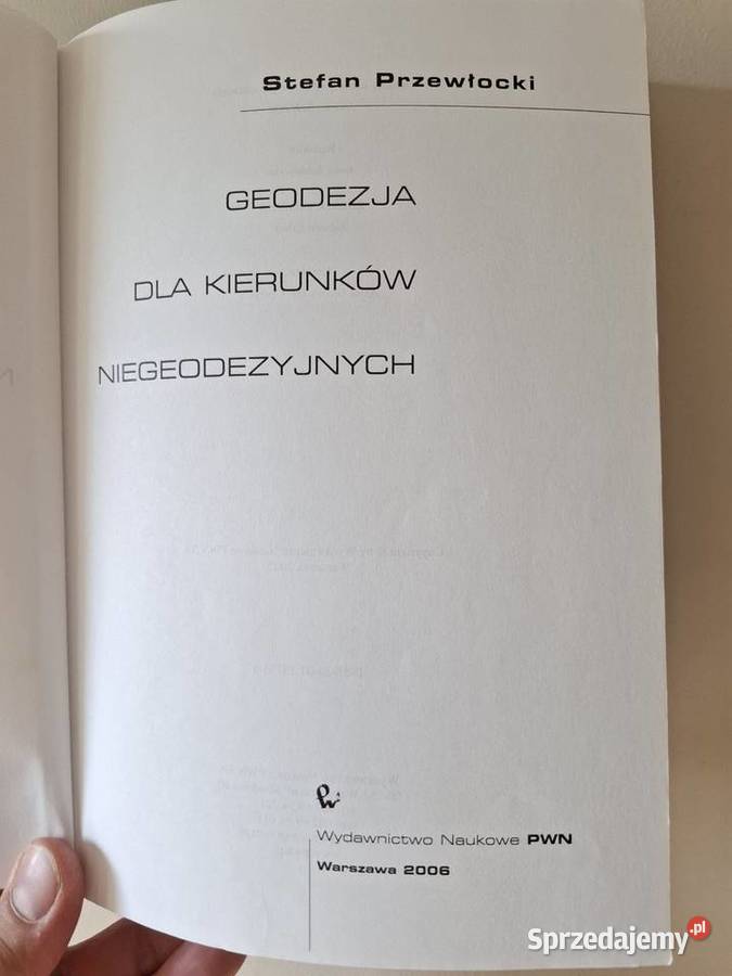 Geodezja kierunków niegeodezyjnych Przewłocki Podręczniki