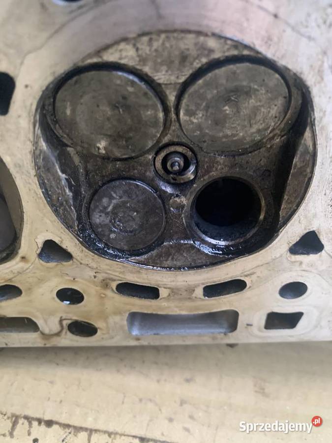 Kompletna głowica Toyota Aygo Peugeot 107 c1 10 dolnośląskie