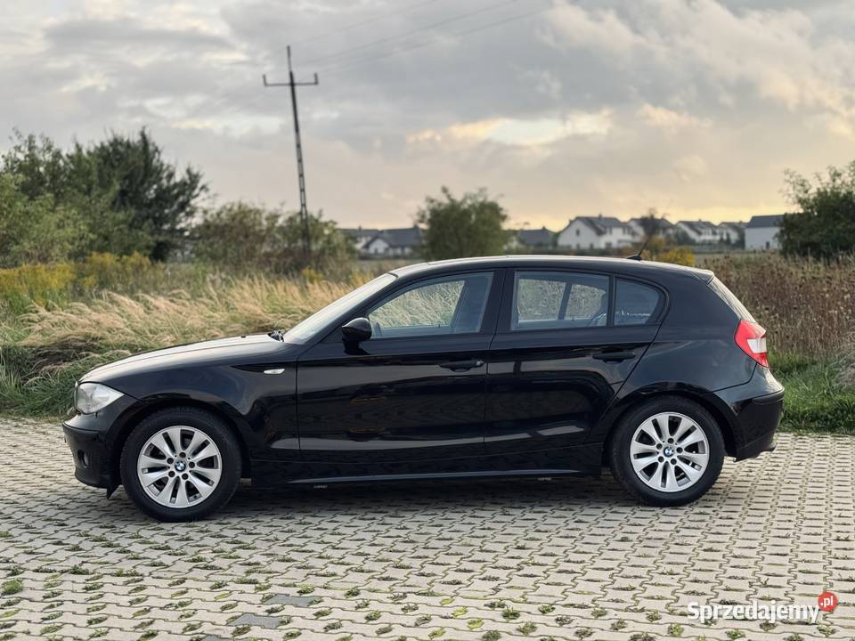 BMW E87 2004 Benzyna sprawna i zadbana 1596cm3 Poznań