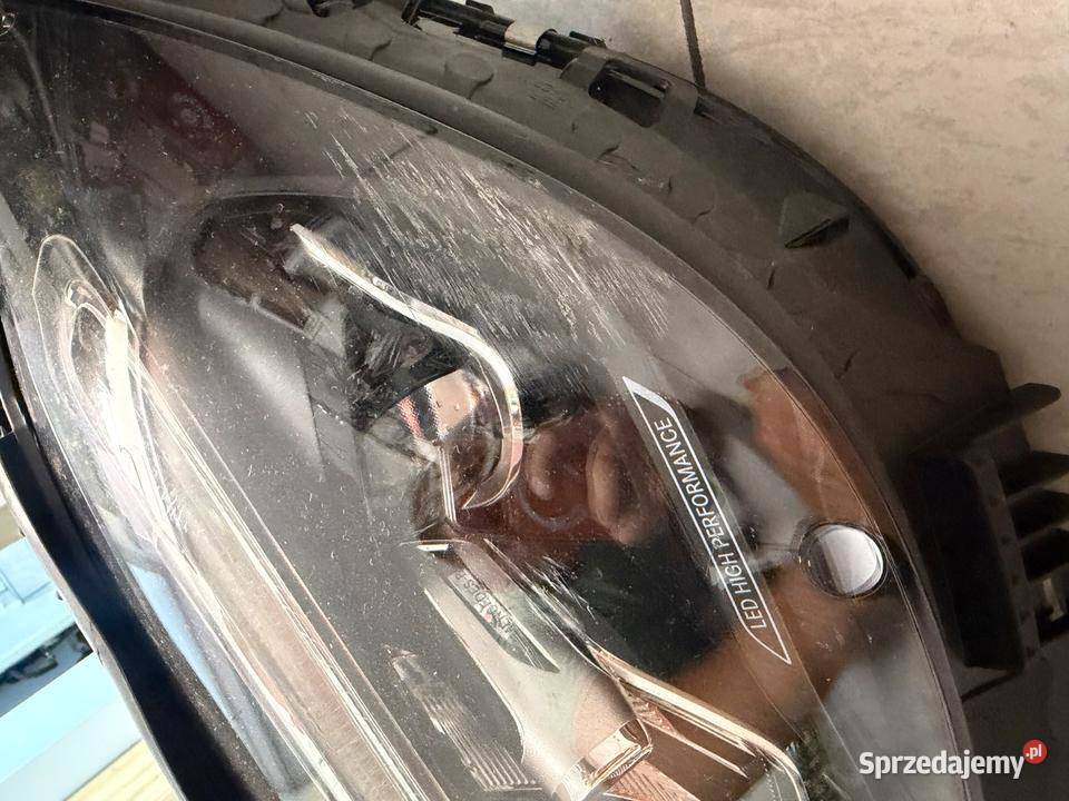 Mercedes C klasa W206 lampa led lewa Przygodzice sprzedam