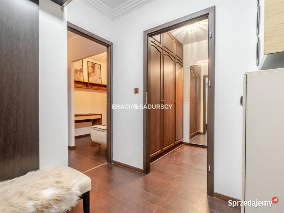 sprzedaży mieszkania Kraków Chopina 5618m2 2 apartamentowiec