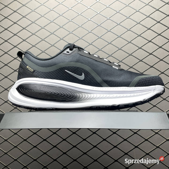 NIKE VOMERO 18 GTX buty do biegania r36 46