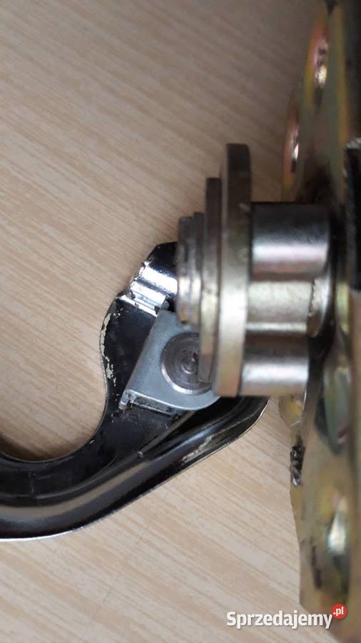 Fiat 125p zamek tyl lewy