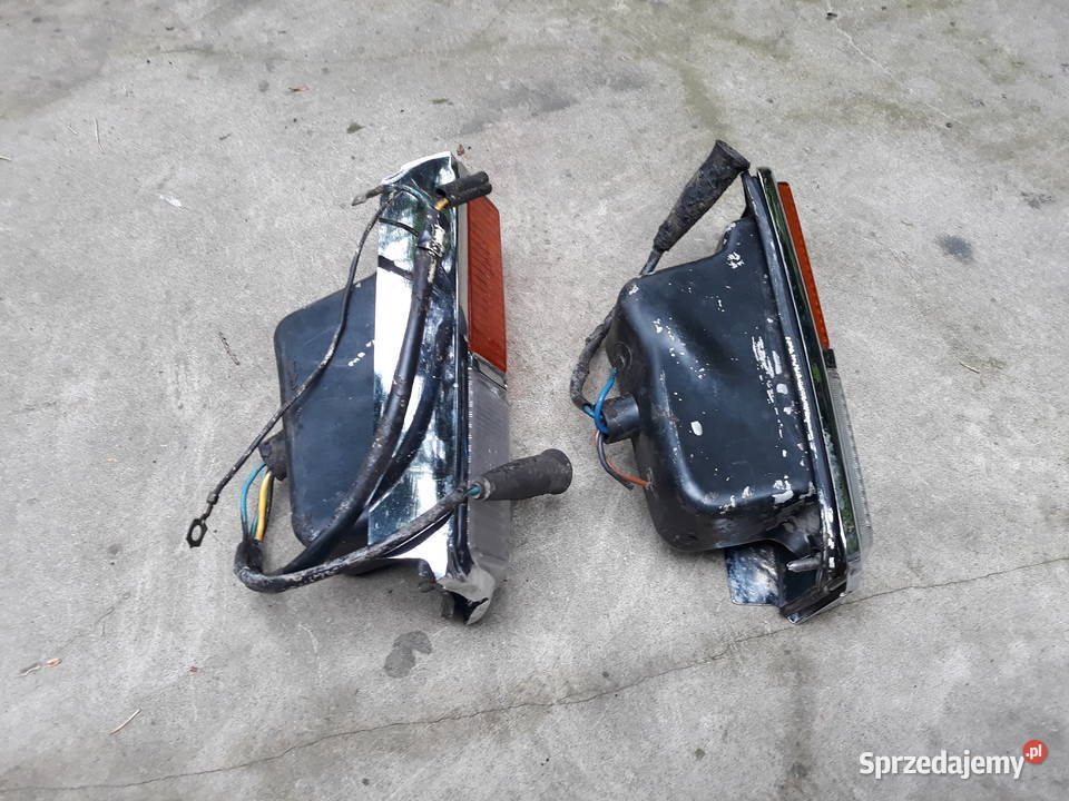 Obudowy do kierunkowskazów przód Fiat 125p ST Oświetlenie Leszno sprzedam