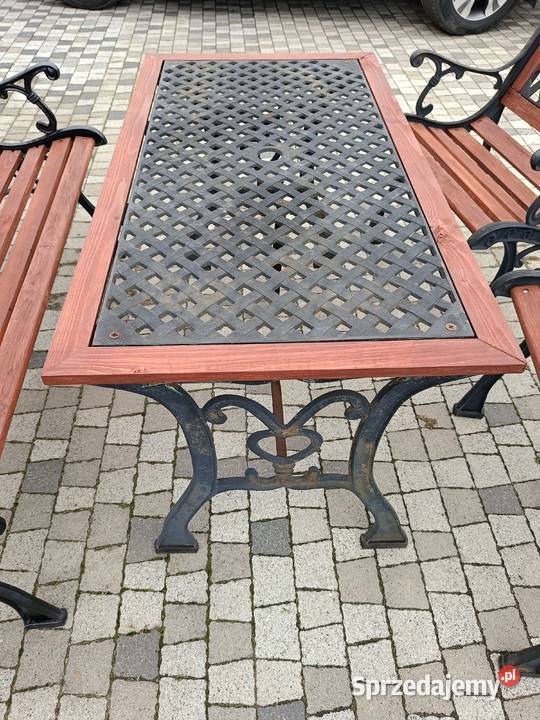 Zestaw ogrodowy tarasowy z żeliwa Zestawy mebli ogrodowych Lipno