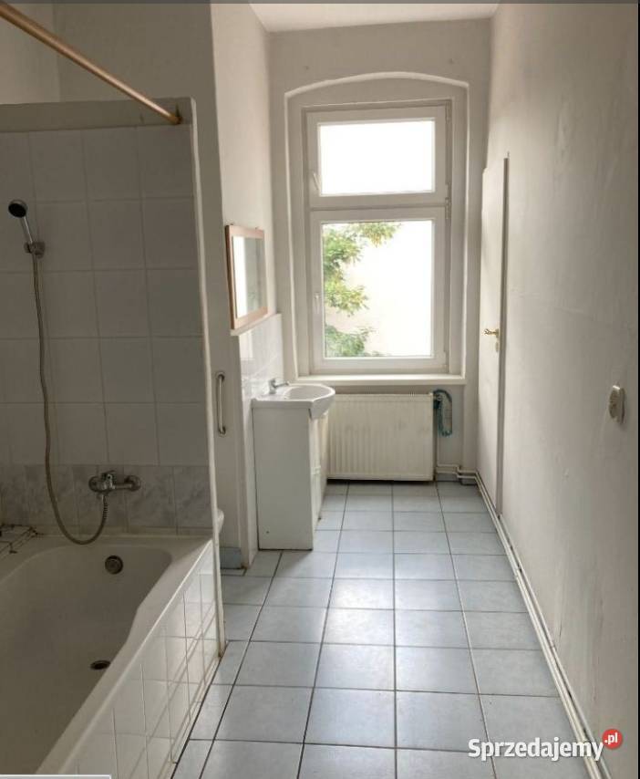 3pok 89met Gniewomierskiego PIWNICA Legnica