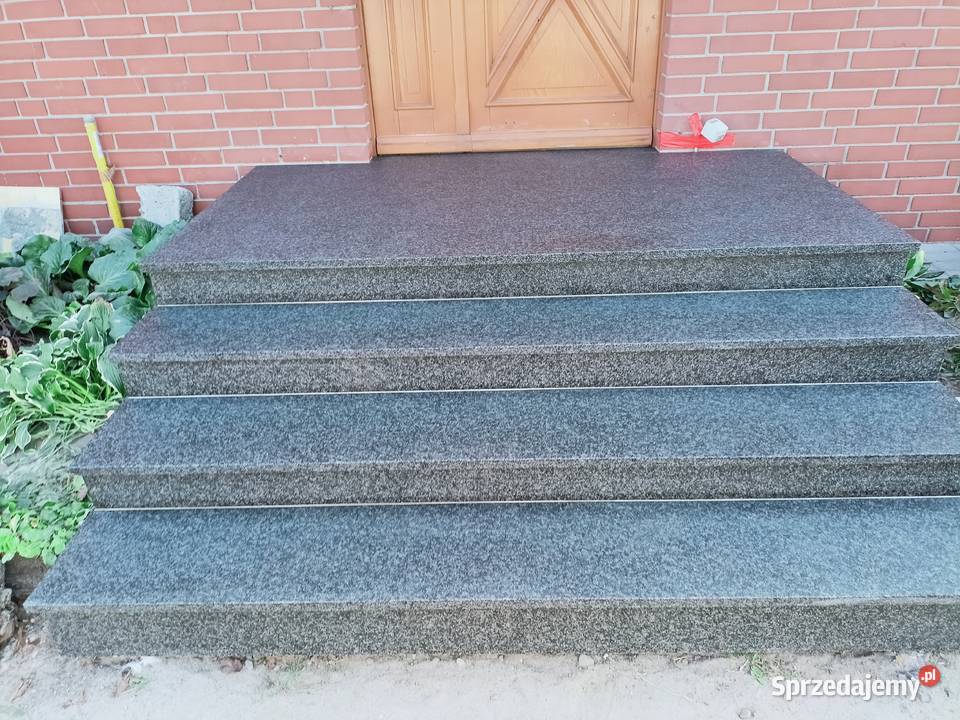 Nagrobki granitowe schody Parapety Praszka