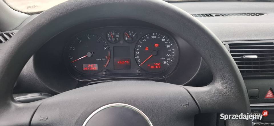 Audi a3 8l 16 benzyna 2001r 5 drzwi Zbójno
