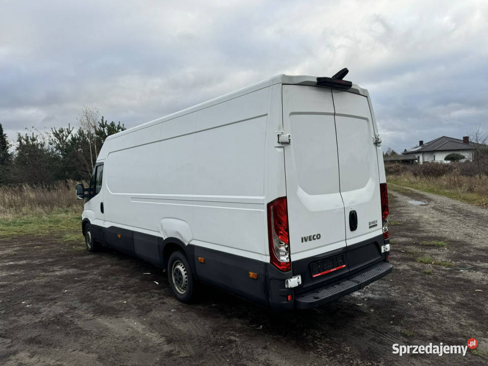 Iveco Daily 35S16 V IVECO DAILY 35S16 23hdi 160 wielkopolskie