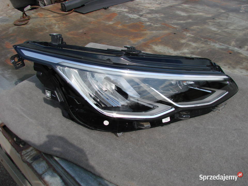 VW Golf VIII 8 reflektor LED ORG EU prawe Mielec