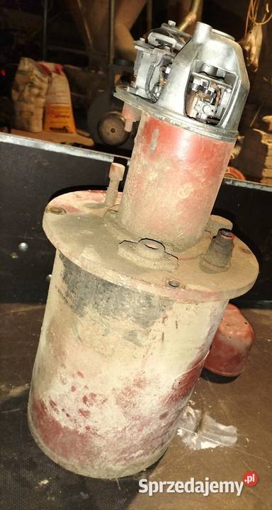 Zbiornik hydrauliczny z pompą elektryczną