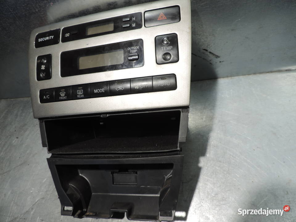 TOYOTA COROLLA E12 0207 PANEL STEROWANIA NAWIEWU osobowe Nowy Sącz