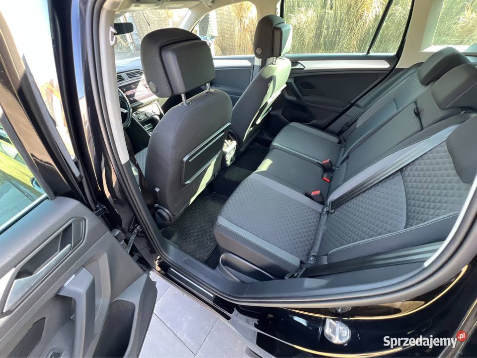Volkswagen tiguan 20tdi Dsg salon 1 wl 140KM Strojec