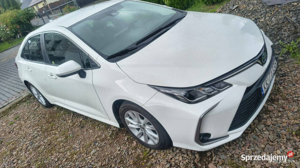 Toyota Corolla Toyota Corolla hybryda na raty