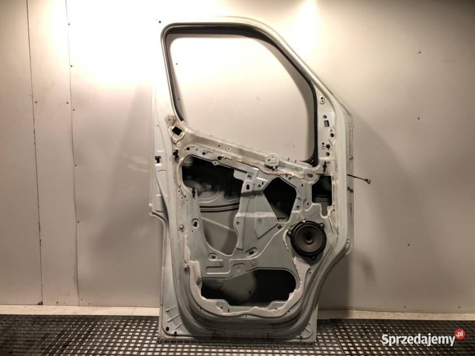 DRZWI LEWY PRZÓD RENAULT MASTER III Bus
