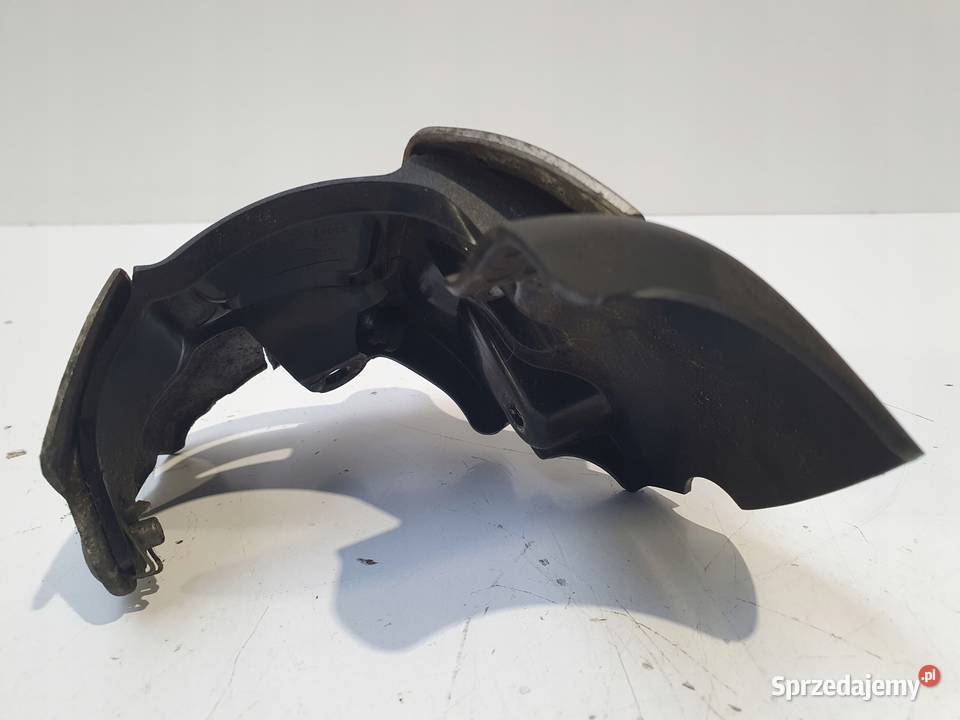 LEWA OSŁONA SILNIKA Triumph Street Twin 900 18 Szyby i owiewki